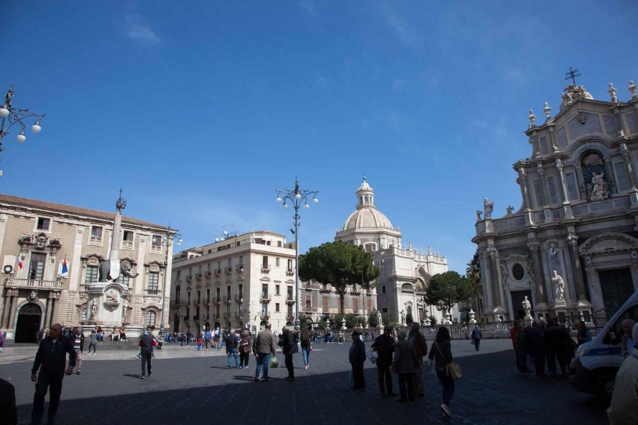 Piscaria Guest House Downtown By Sicily In Home كاتانيا المظهر الخارجي الصورة